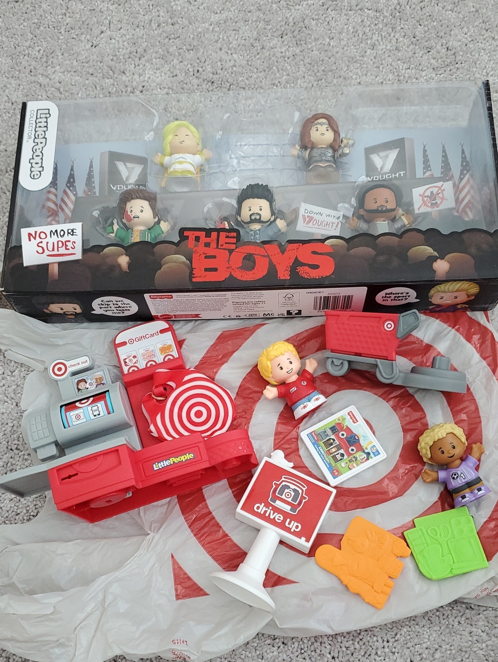 The Boys Figure Set with Red Target Play Accessories (No Homelander Included)